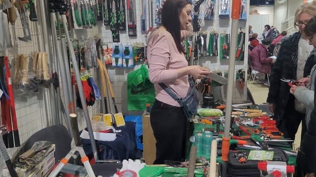 Подготовка к ДАЧНОМУ СЕЗОНУ. Что можно купить в Москве на выставке: ДАЧА. САД. ЛАНДШАФТ? смотреть онлайн