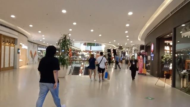 the podium Mall. December 21, 2021 смотреть онлайн