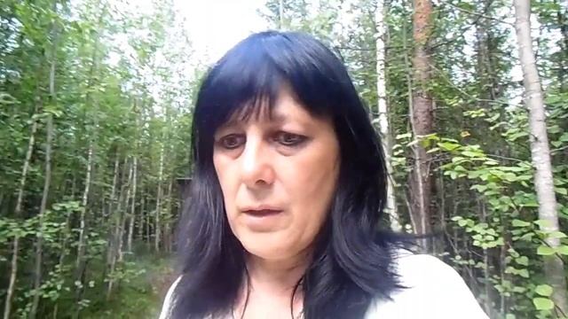 Нарвалась на крупную землянику в лесу - я в шоке! И немного о себе смотреть онлайн