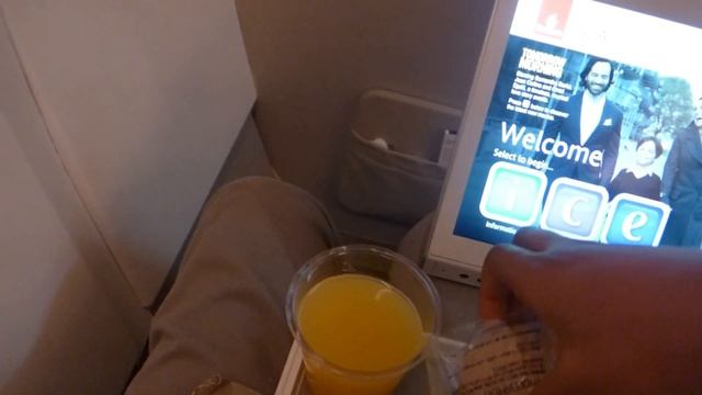 EMIRATES BRAND NEW AIRBUS A380 Economy Class Review | London - Dubai смотреть онлайн