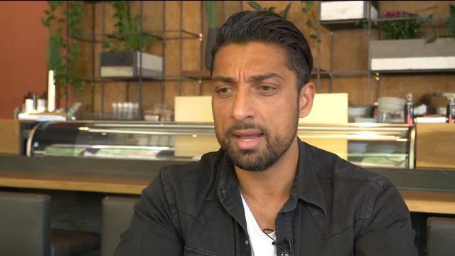 Zark Fatah Talks Building a Business from the ground up смотреть онлайн