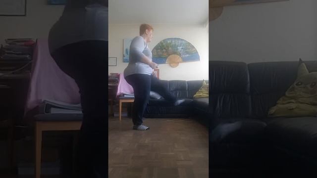 Chorégraphie Zumba(r) "Mambo no.5" par Gianna Carta смотреть онлайн