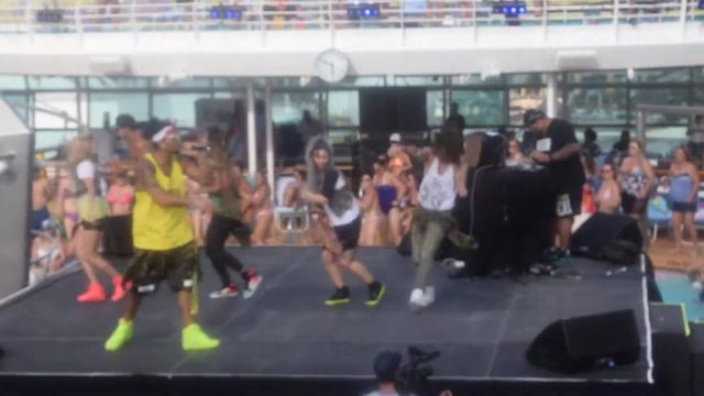 Zumba Cruise 2017 Live Performing Edward Sanchez смотреть онлайн