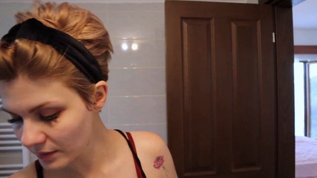 Aşırı Uygun Fiyatlı Ürünlerle Makyajımı Temizledim, Cilt Bakımı Yaptım смотреть онлайн