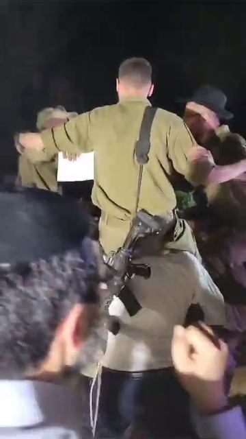 Rabbi's Dancing with the Soldiers смотреть онлайн