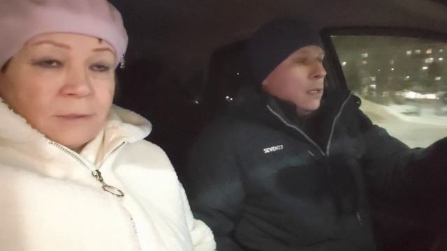 Хроника дня // чувствую себя фигуристкой ⛸️⛸️ // массаж током ⚡ 😄// смотреть онлайн