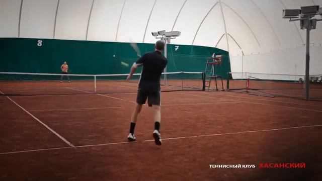 Теннисный клуб. Фасад Медиа Групп. Размещение рекламы