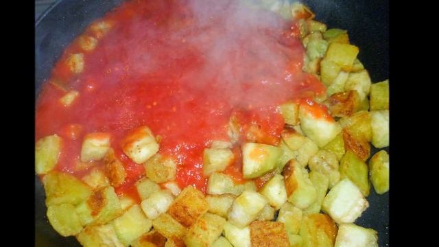 La melanzana, vediamo come preparare la Pasta con Sugo alle melanzane смотреть онлайн