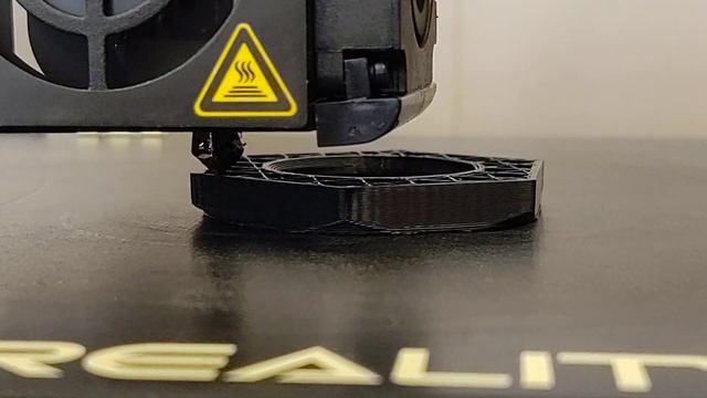 Ender 3 Rapid 3D Print Test (115 mm/s) смотреть онлайн
