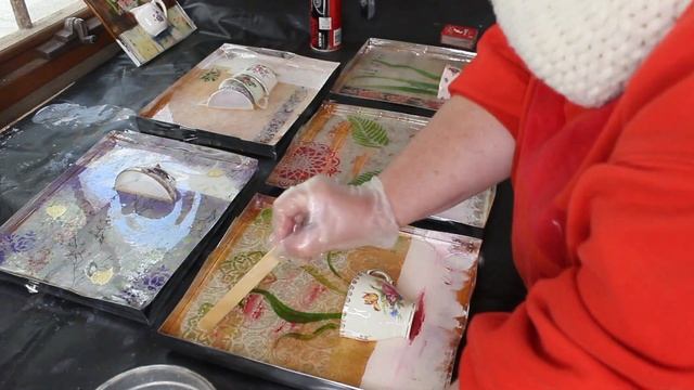 Pouring Resin Using The Dam Method. ArtResin. Resin Art.