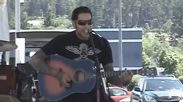 Mike Herrera - Sunny In Dallas смотреть онлайн