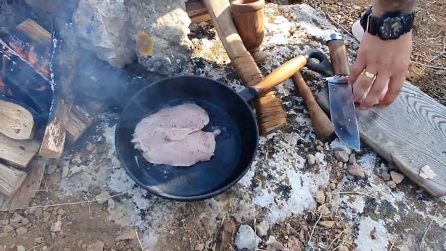 Готовим в горах жульен с грибами, картошечкой, сырок тянется, уууу смотреть онлайн