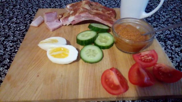 АСМР Мукбанг мясо рёбрышки копченые😋овощи икра кабачковая👍яйца сок виноградный😊 смотреть онлайн