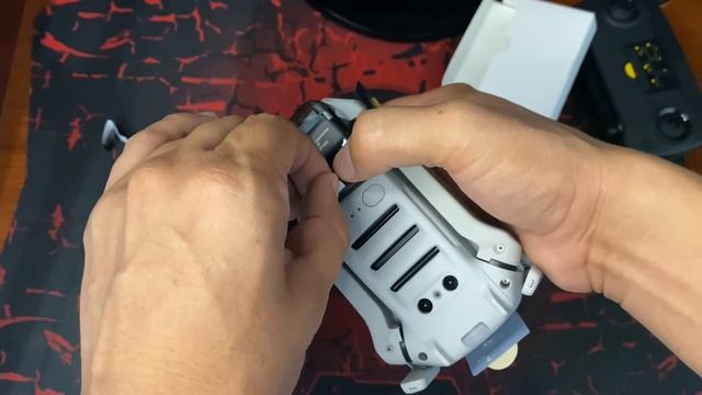 DJI Mini SE unboxing смотреть онлайн