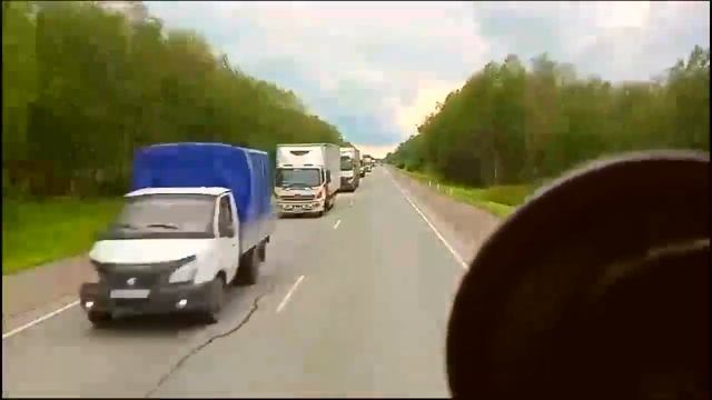 друг мне прислал ролик а я сделал из него монтаж смотреть онлайн