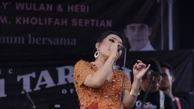 RITA TILA LIVE SHOW CIWIDEY FEAT CEU TARSIH#ELHA MUSIK смотреть онлайн