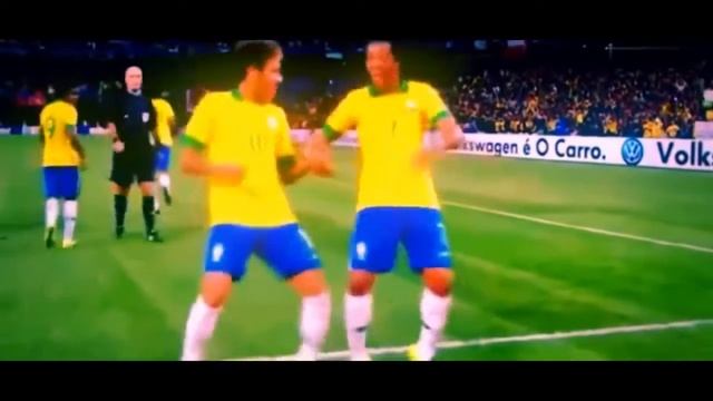 Грибы Тает Лёд и Футболисты смотреть онлайн