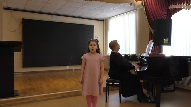 Шамсутдинова Аделина 8 лет муз. Р.Мардатова из шотландской поэзии «Крошка Вилли-Винки»