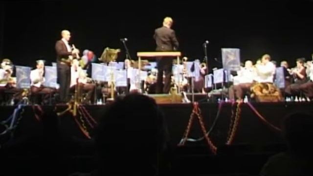 Trumpet Soloist John Foster performs with Brass Band. Rodreigo, Puccini, Mendez, Köenig смотреть онлайн