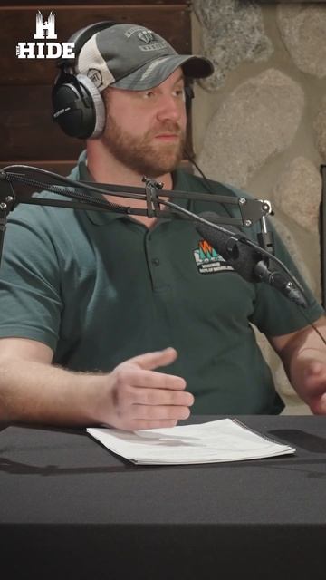 Taylor Finger explains managing wild turkey populations vs duck populations. смотреть онлайн