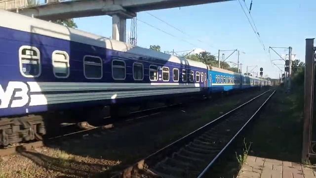 обгін" чс4 з "Десна" 81 Київ-Ужгород та ед9м-0077/0071 7035 Київ-Фастів Ст.Пзз смотреть онлайн