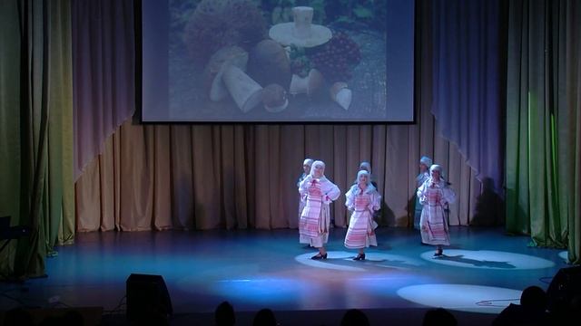 Танцевальный коллектив 