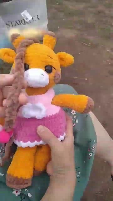 Жирафочка #жираф #жирафкрючком #shorts смотреть онлайн