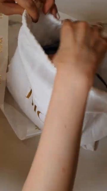 디올 파우치 DIOR travel pouch смотреть онлайн