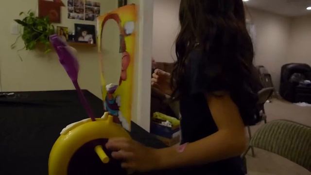 Sadie Pie Face Thanksgiving смотреть онлайн