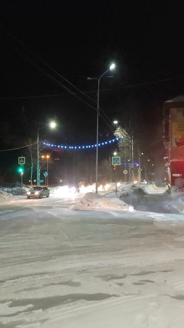 Вечерний движ в Инте. Февраль 25 - й год. смотреть онлайн