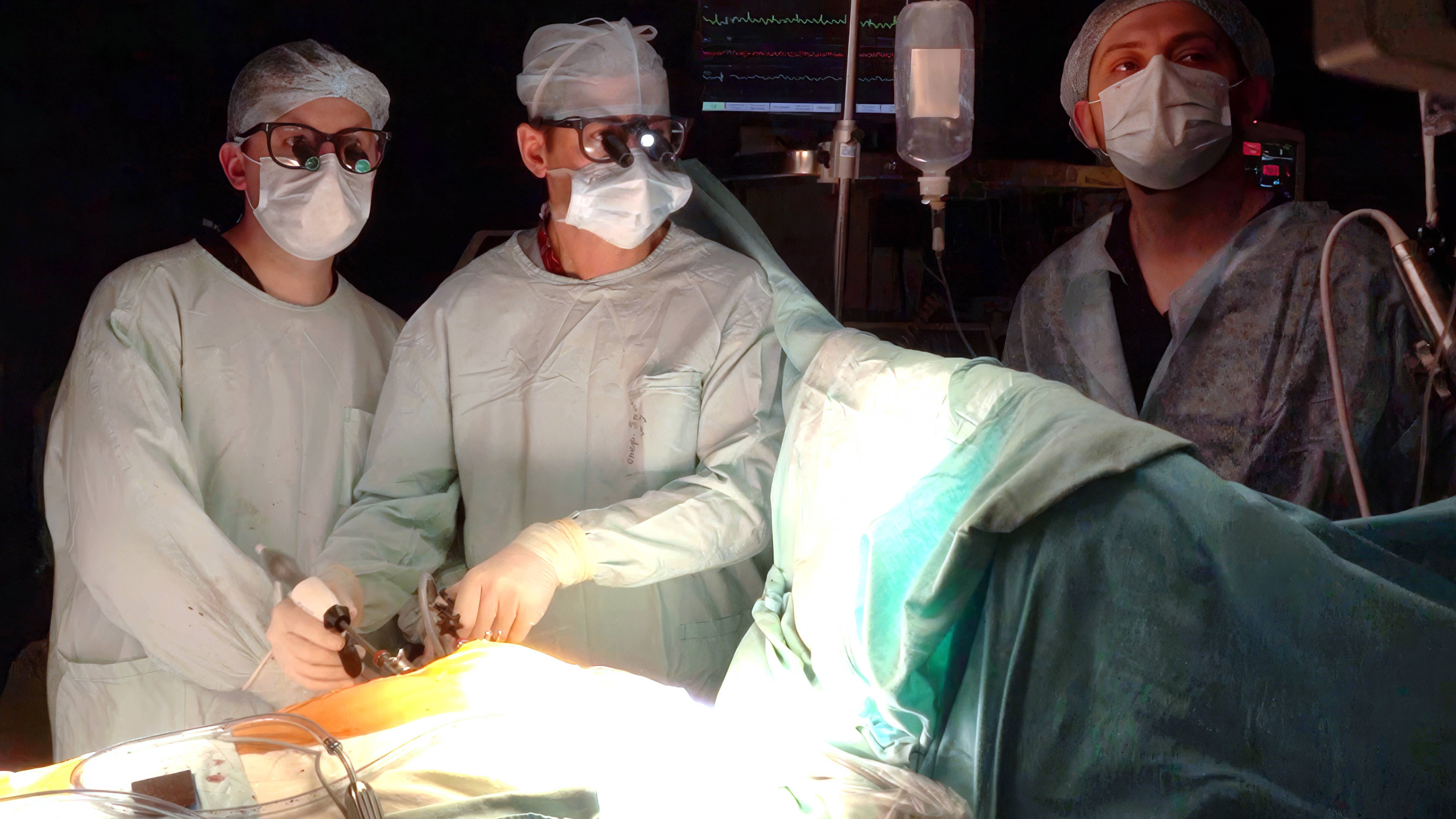 Операция на сердце за 20 минут! Кардиохирурги Сеченовского Университета спасли возрастную пациентку смотреть онлайн