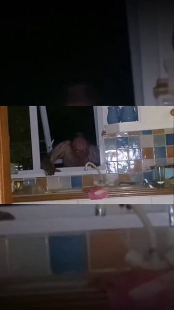 надо окно пожалуй комнату проветрить 😉 #сверхъестественное #призрак #паранормальное #необъяснимое