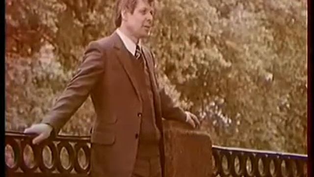 Эдуард Хиль - Серёжка ольховая смотреть онлайн