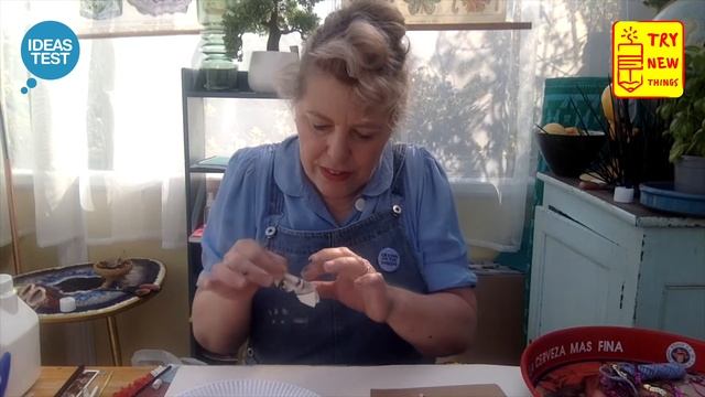 Try New Things 2: Collage Club with Sadie Hennessy смотреть онлайн