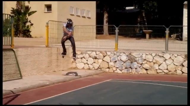 Israel Skateboarding - Itay Agami : Holiday Session (HD) смотреть онлайн