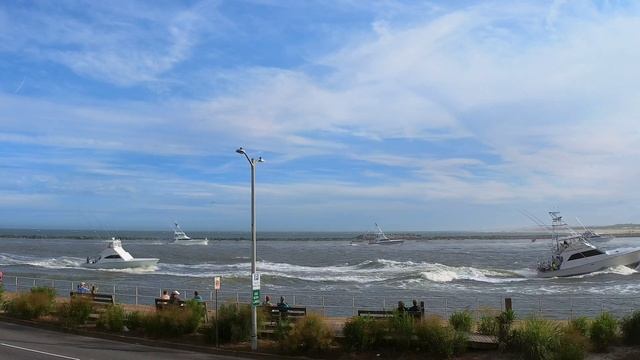 Rode down to watch the White Marlin Open fishing boat returning August 5 2024. OCMD смотреть онлайн