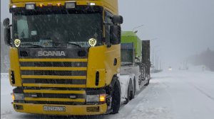 Снегопад! Все буксуют/ Поднять кабину в—25 / И снова ДРИФТ