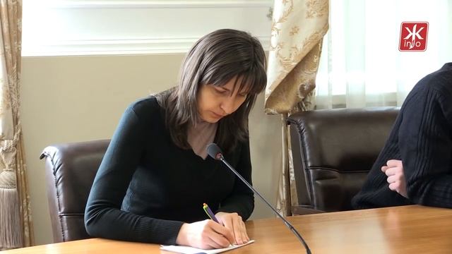 Поліція розслідує причини отруєння 8 людей, у Бердичеві оголосили жалобу смотреть онлайн