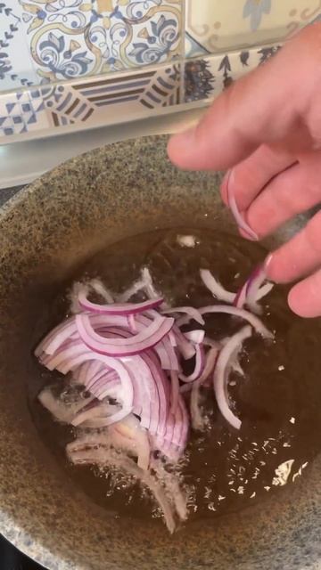 Жареные лисички с сыром буратта #food #chef #cooking #mushroom