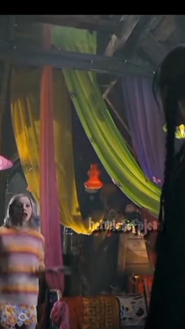 танец энид☺😂 смотреть онлайн