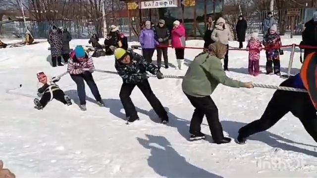 Пётр Насонов Блестит Бикин