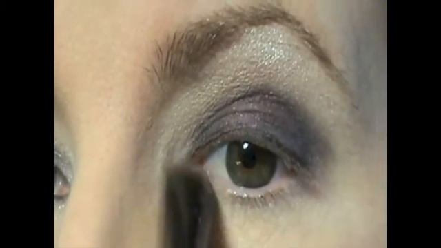 Purple Smokey Eye Tutorial смотреть онлайн