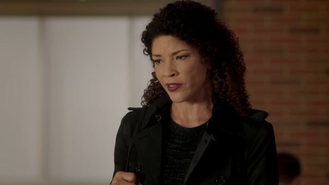 Pretty Little Liars: The Perfectionists - Dana Tells Caitlin Who Hit Her With A Car - (1x07) смотреть онлайн
