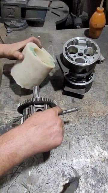 Блокировка на мотороллер Муравей смотреть онлайн