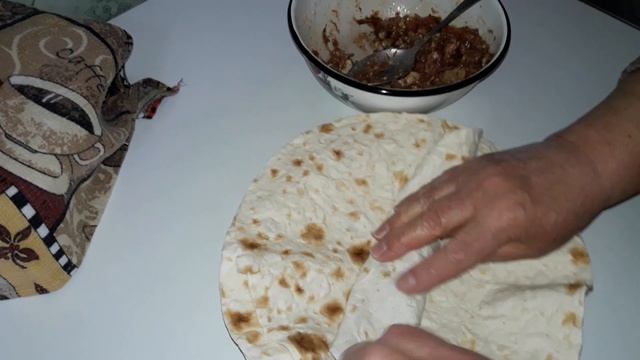 ЧЕБУРЕКИ без всяких заморочек ДОМА и на ПИКНИКЕ Быстро Вкусно и Легко! смотреть онлайн