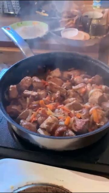 САМАЯ ВКУСНАЯ ЖАРЕНАЯ КАРТОШКА👍