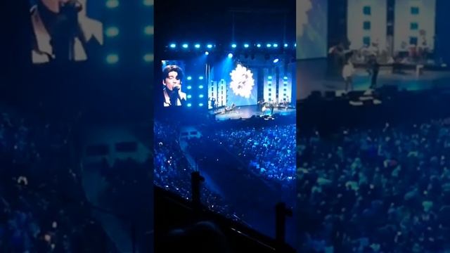 DIMASH KUDAIBERGEN - S.O.S. DQ смотреть онлайн