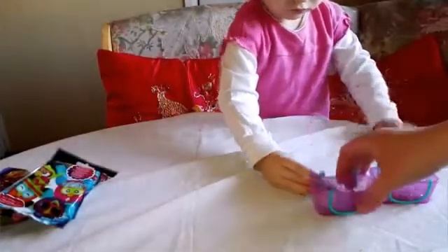 Распаковка шопкинс, филли, лпс и фёрби бум смотреть онлайн