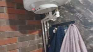 18. Отделка в ванной за копейки. Покрытие эпоксидной смолой стен и пола⤴️