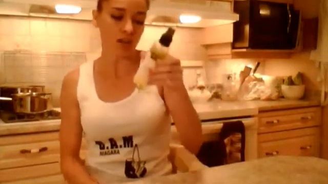 Napa Valley Harvest White Truffle Oil Spritzer: What I Say About Food